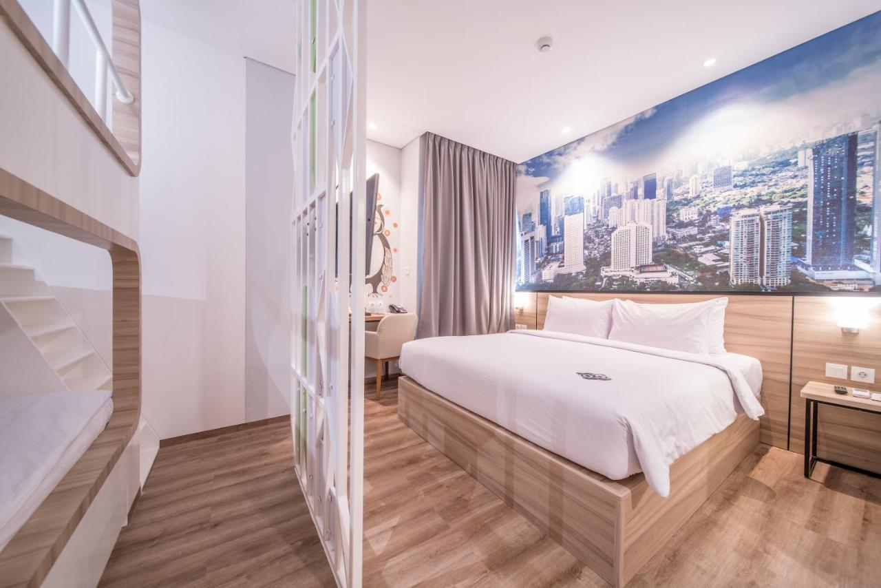 All Nite & Day Kebon Jeruk Jakarta Exterior photo