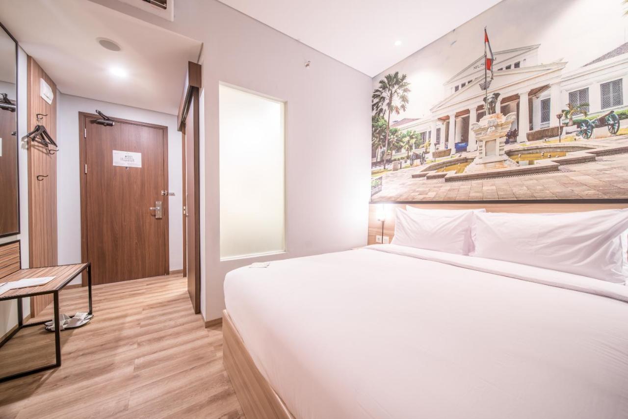 All Nite & Day Kebon Jeruk Jakarta Exterior photo