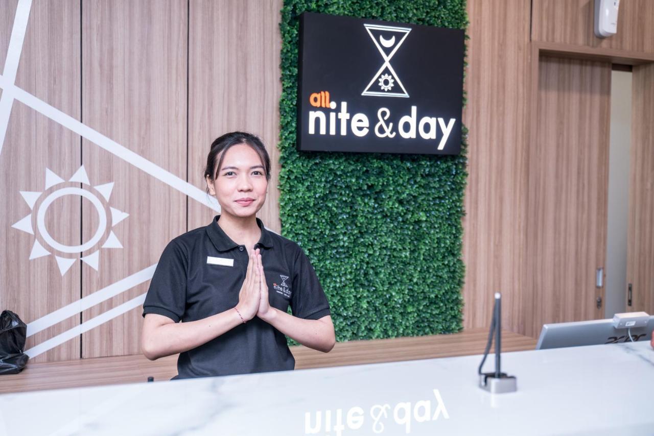 All Nite & Day Kebon Jeruk Jakarta Exterior photo