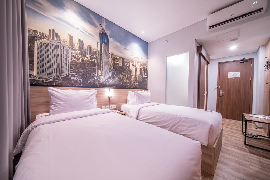 All Nite & Day Kebon Jeruk Jakarta Exterior photo