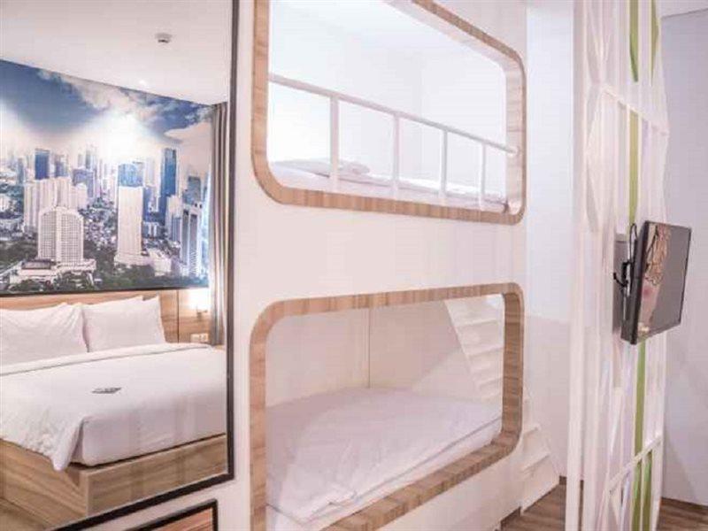 All Nite & Day Kebon Jeruk Jakarta Exterior photo